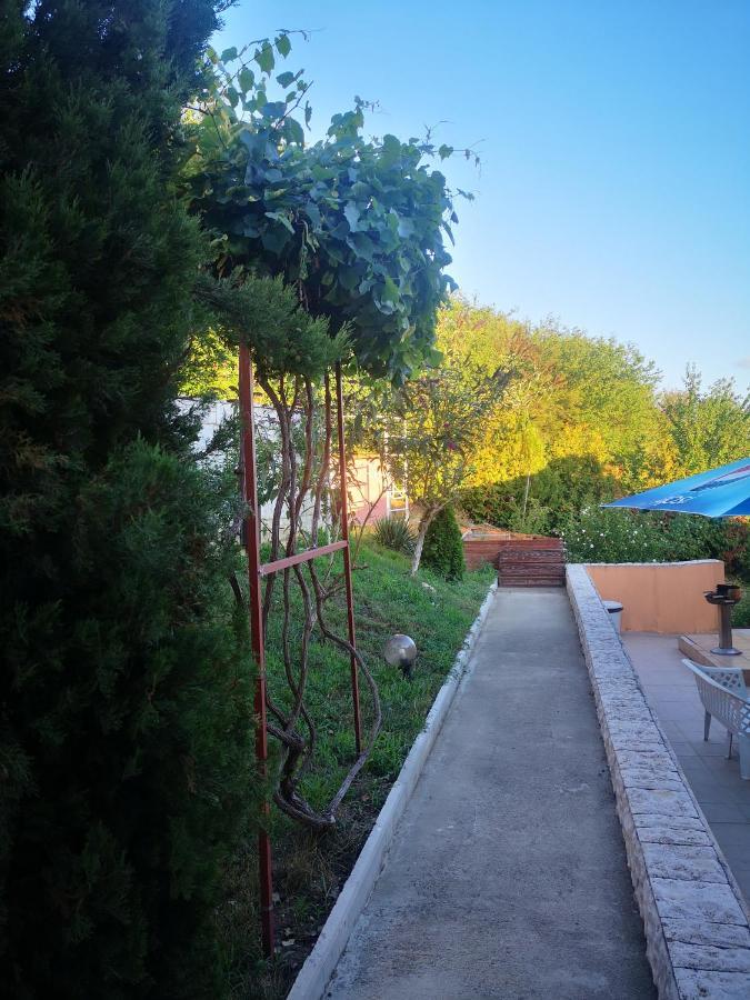 Apartmán Complex Karia IV Kavarna Exteriér fotografie