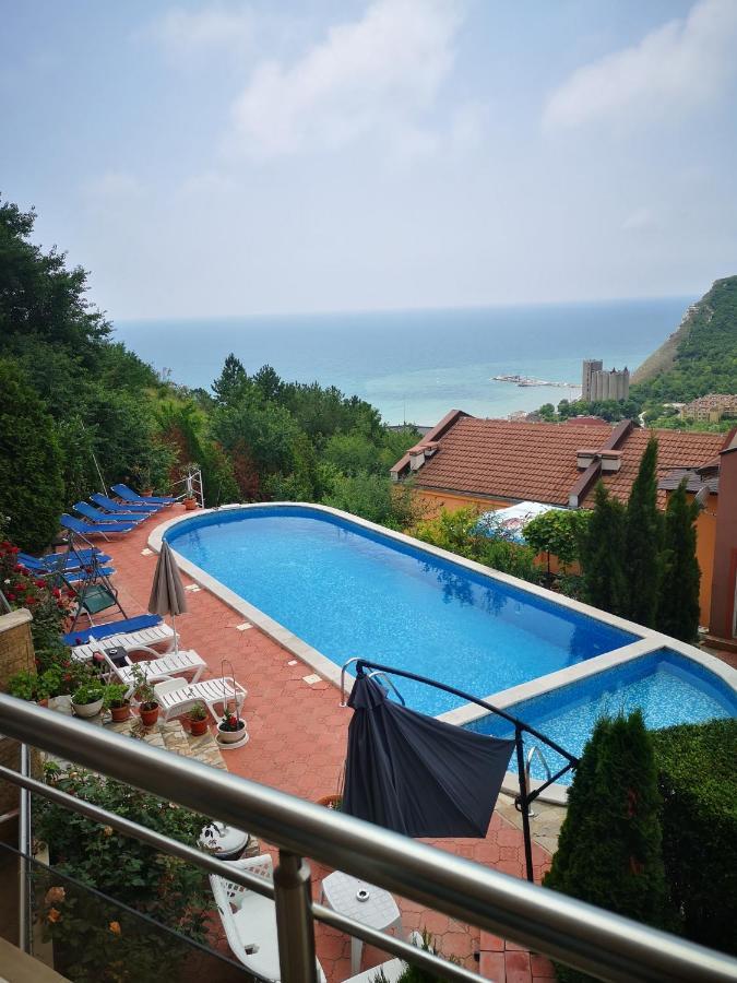 Apartmán Complex Karia IV Kavarna Exteriér fotografie