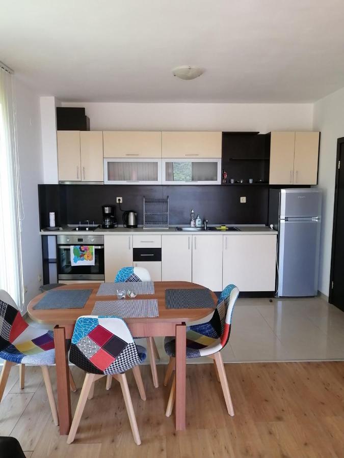 Apartmán Complex Karia IV Kavarna Exteriér fotografie
