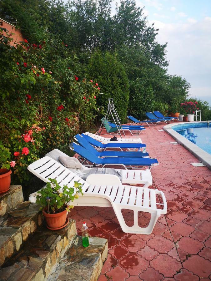 Apartmán Complex Karia IV Kavarna Exteriér fotografie