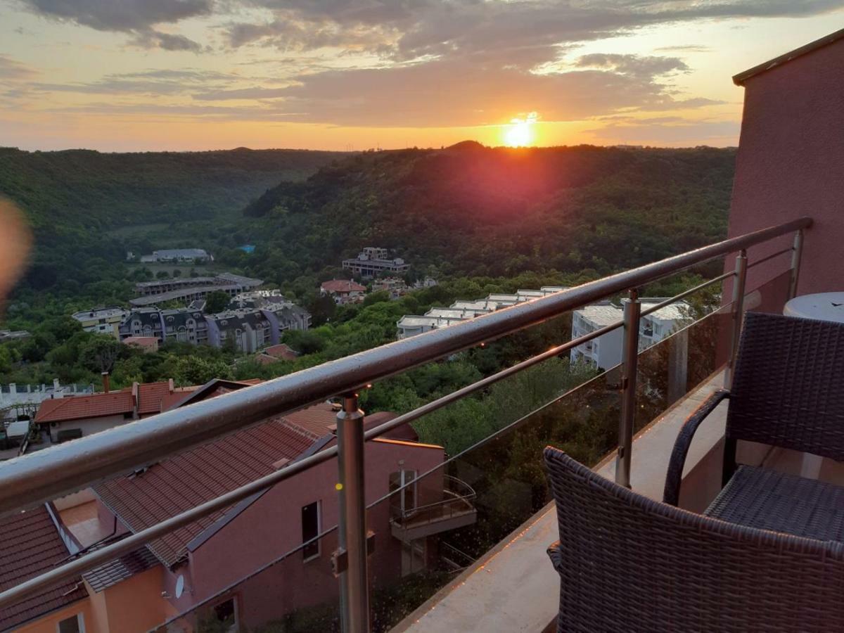 Apartmán Complex Karia IV Kavarna Exteriér fotografie