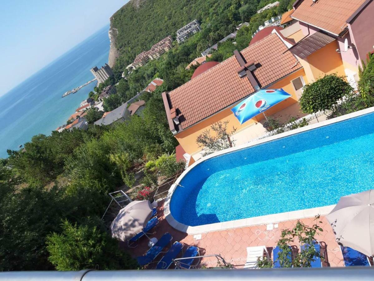 Apartmán Complex Karia IV Kavarna Exteriér fotografie